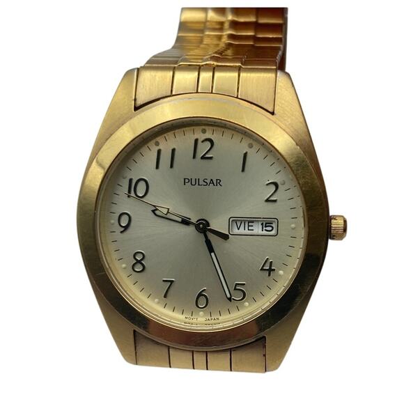Vintage Pulsar Mens Analog Time Date Day English/ Spanish Indicators New Battery - Picture 2 of 4